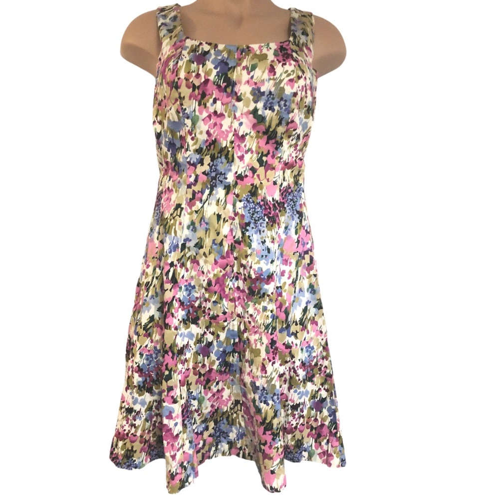 EUC Jones Studio Floral Dress